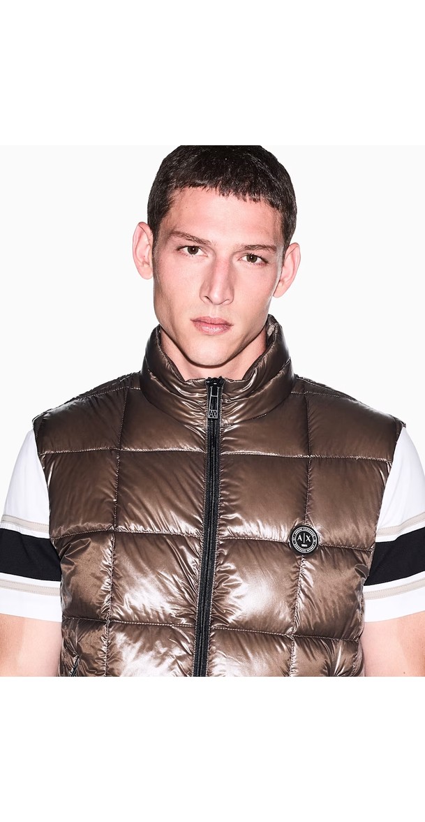 Armani Exchange Erkek Kolsuz Fermuarlı Sıfır Yaka Siyah Yelek XM003475 AF23755-UC001 görsel 3