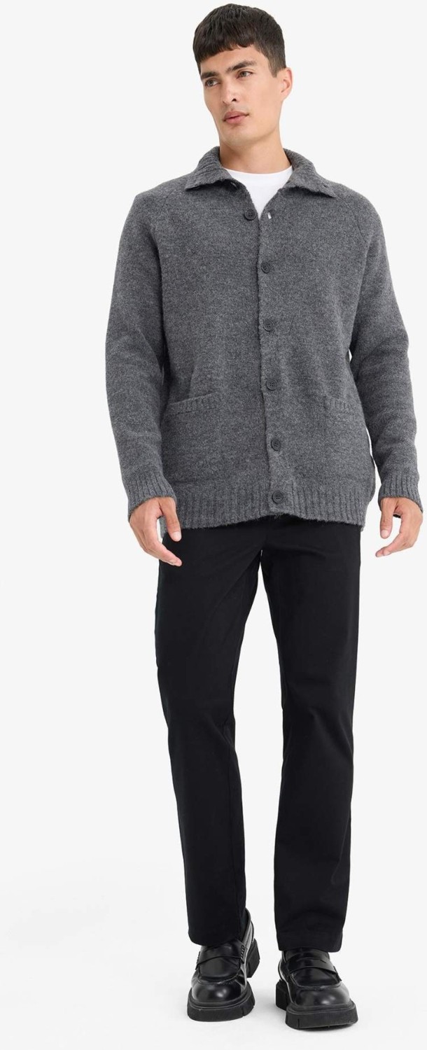 DeFacto Standart Fit Balıkçı Yaka Düğmeli Cepli Triko Hırka E8396AX25CW görsel 8