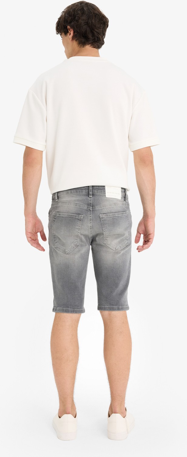 DeFacto Slim Fit Dar Kesim Jean Bermuda Şort F4692AX25SM görsel 6