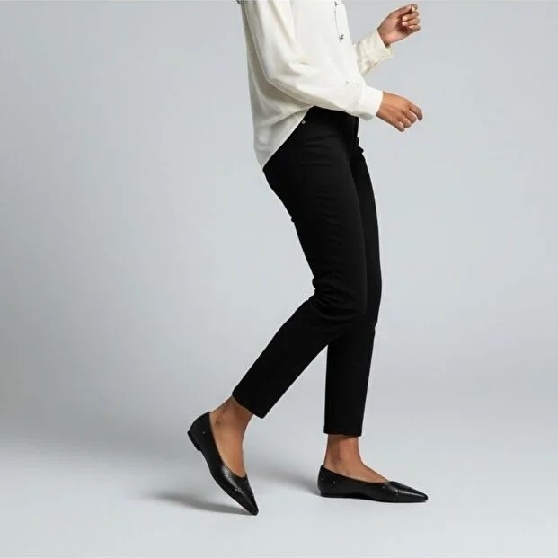 Ne&Ve Shoes Siyah Deri Çapraz Dikiş Detaylı Pimli Kadın Sivri Burun Babet görsel 3