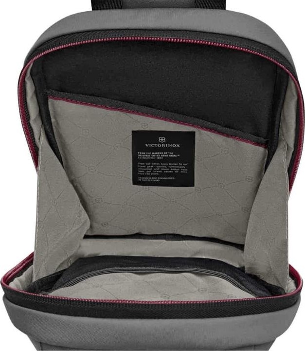 Victorinox 653385 Travel Essentials Sling Omuz Çantası, Gri görsel 3