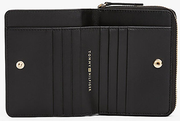 Tommy Hilfiger Kadın Logo Kabartmalı Ekstra Kart Bölmeli Fermuarlı %100 Deri Siyah Cüzdan AW0AW17499-BDS görsel 4