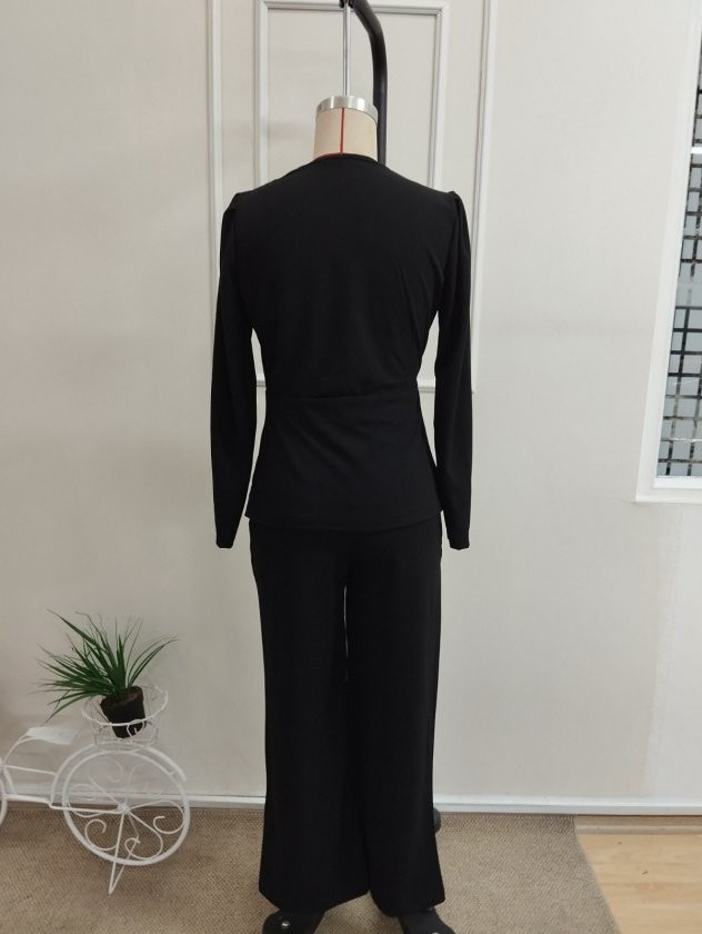Trend Cojans Kadın Uzun Kollu Kruvaze Yakalı Yan Tarafı Taşlı Ithal Krep Bluz ve Pantolon Ikili Takım görsel 5