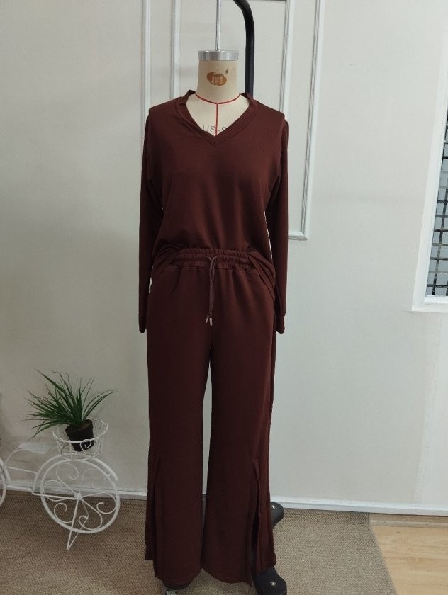Trend Cojans Kadın Uzun Kollu V Yakalı Viskon Iki Iplik Bluz ve Yırtmaç Detaylı Pantolon Ikili Takım görsel 5