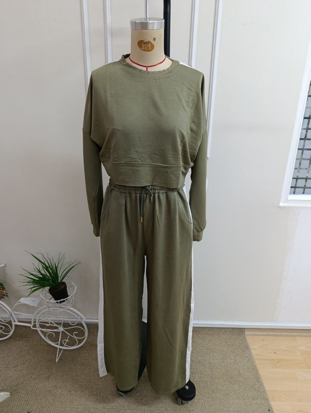 Gökyüzü Moda Kadın Uzun Kollu Bisiklet Yakalı Kısa Viskon Ikı Iplik Bluz ve Pantolon Ikili Takım görsel 4