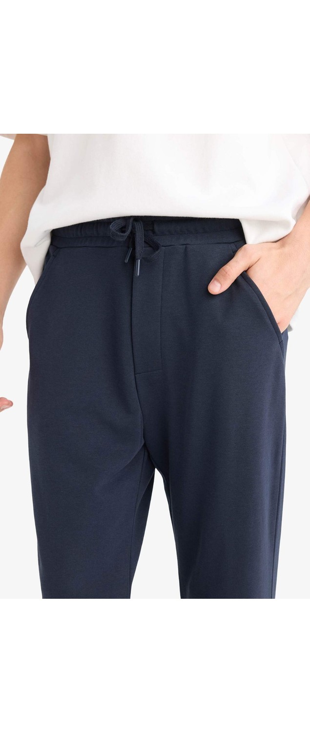 DeFacto Regular Fit Basic Düz Beli Bağcıklı Düz Paça Cepli Eşofman Altı D6762AX25AU görsel 5