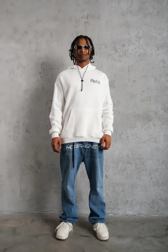 Erkek Oversize Üç Iplik Kapüşonlu Sweat, Kol ve Etek Ribana Detaylı, Ön ve Sırt Baskılı, Kanguru Cepli Rahat Kalıp Model - Beyaz görsel 2