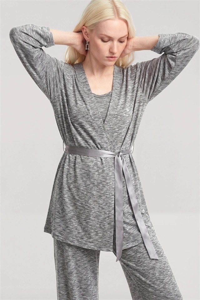 mery Kadın Ekru Yumuşak Dokulu Dökümlü Uzun Kimono Şık ve Rahat Ev Giyim Mery görsel 3