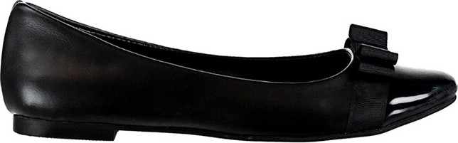 Fox Shoes Siyah Kadın Babet Suni Deri Düz Taban Günlük Kullanım İçin Rahat Ayakkabı D726019509