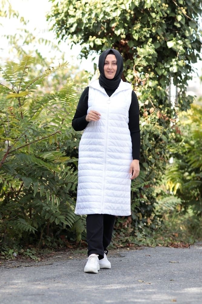 Zey&Ka Butik Büyük Beden Kapitone Penye Fermuarlı Kapüşonlu Yelek