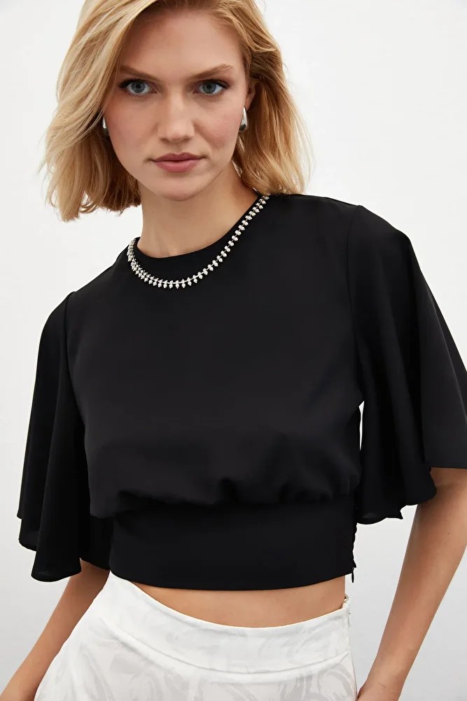 Sateen Kolyeli Kısa Kol Bluz - Ekru görsel 4