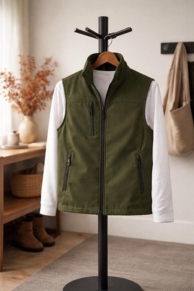 Vatan Tekstil Dik Yaka Slim Fit 3 Cepli Softshell Erkek Yelek Su Itici Kumaş