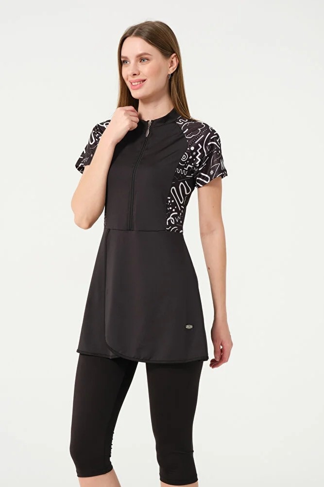 İKSUN Kadın Kısa Kollu Yarı Kapalı Tesettür Mayo Taytlı Boneli Takım Short Arm Swimsuit görsel 4