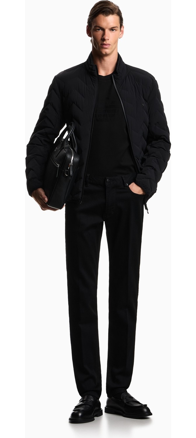 Emporio Armani Erkek Normal Kesim Dik Yaka Kapitoneli Lacivert Ceket EM004947 AF18499-UB118 görsel 2