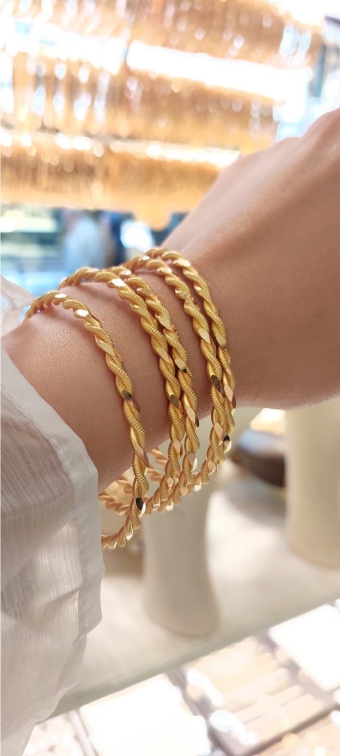 Cemal Demircioğlu Paftalı Burma 22 Ayar Yatırımlık 6.6 Ölçü 20 gr Altın Kadın Bilezik