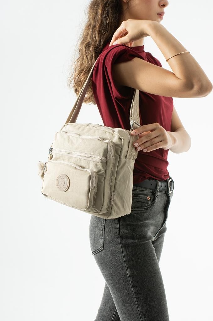 Baginn Kadın Postacı Çanta 28*32 cm 571 Collection Klinkır Hafif Yağmur Geçirmez Klinkır Kumaş Çok Cepli