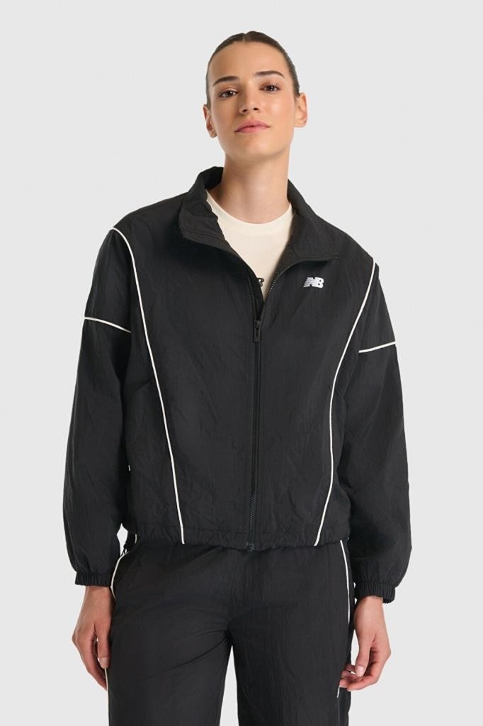 New Balance WNJ3542-BK Siyah Kadın Ceket M Beden Yaz Sezonu İçin Şık ve Rahat
