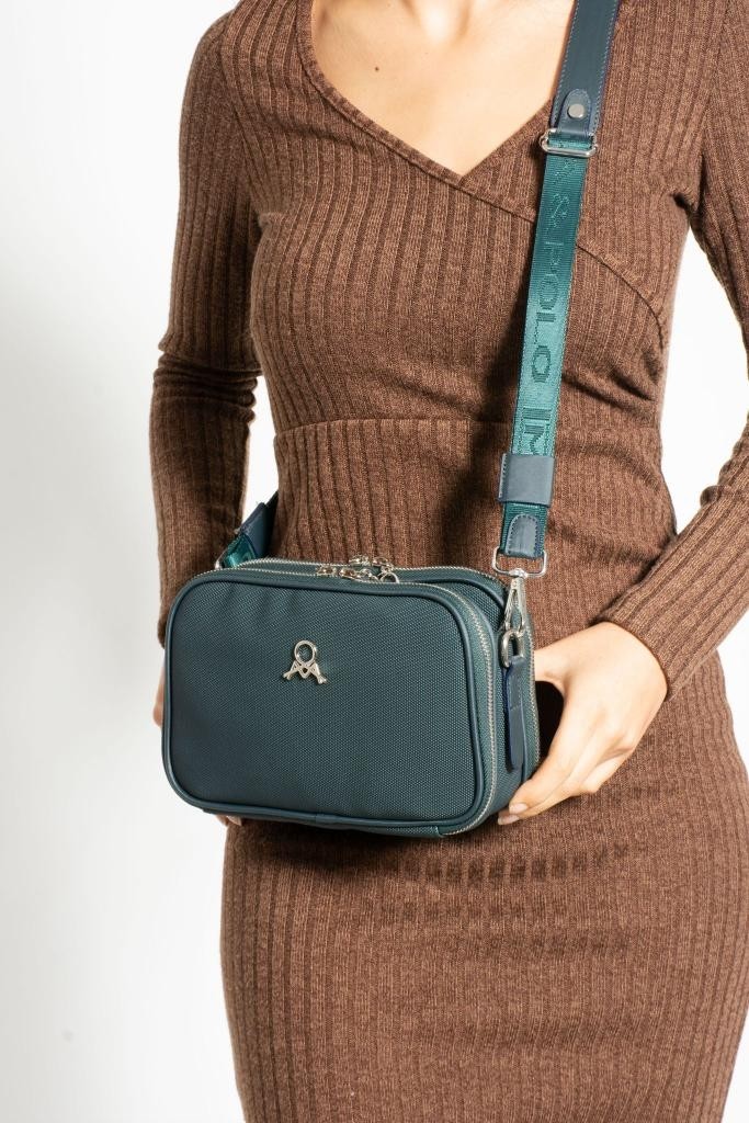 Baginn Çapraz Askılı Kadın Omuz Çantası 25*15 cm Vegan Deri Mega Bag Postacı Çanta Suni Deri görsel 7