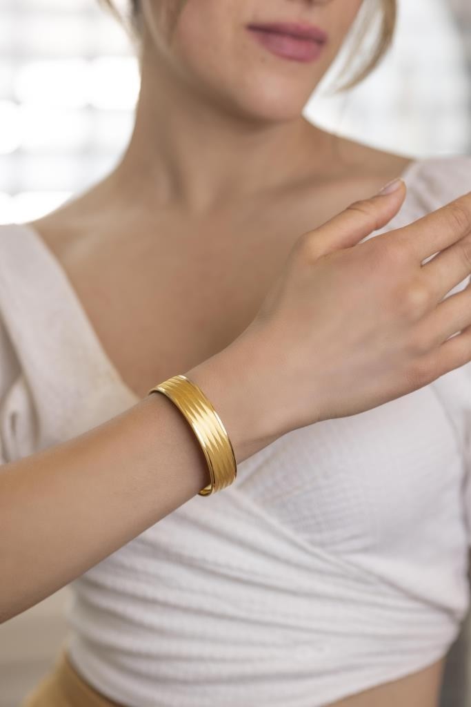 Yiğitbaşı Gold 22 Ayar Işçiliksiz Trabzon 15MM Şarnel Bilezik 3231