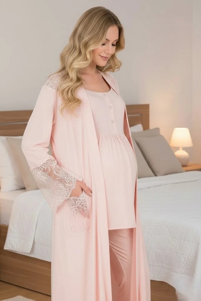 raia Yeni Sezon Pudra Dantel Detaylı Kısa Kol Yazlık Hamile Lohusa Uzun Sabahlıklı Pijama Takımı 3'lü Set görsel 6