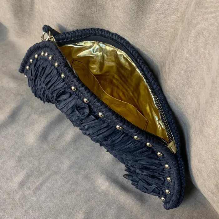 Uretti - Meryem 7194 El Örgüsü Tığ Işi D Şeklinde Clutch Çanta görsel 3