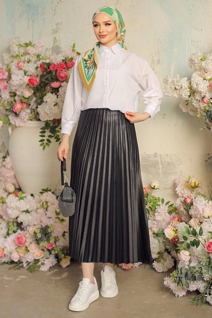 Ata Store Zarif ve Modern Pileli Parlak Krep Gizli Lastikli Siyah Etek ( Lisinya ) görsel 5