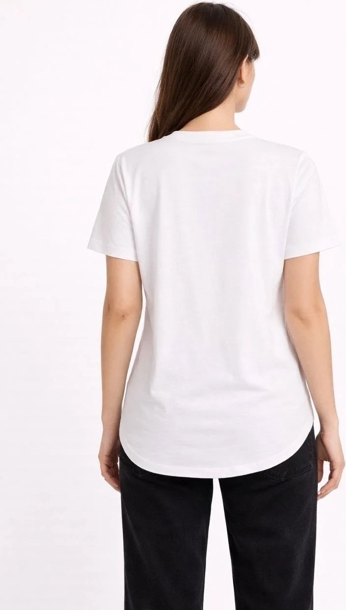 Tarz Yeri Kadın Basic T-Shirt Kısa Kol Bisiklet Yaka Oval Kesim Tişört - Beyaz görsel 2