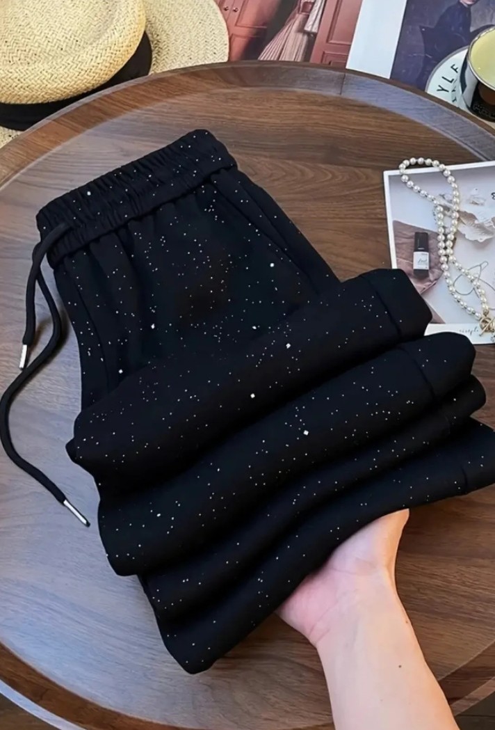 Peka Kadın Parıltılı Sim Baskılı Siyah Eşofman Altı Pantolon