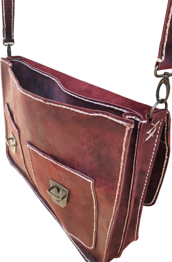 Semiramis Zeus Model Deri El Yapımı Çift Körüklü Vintage Unisex Bordo Evrak Çantası görsel 4