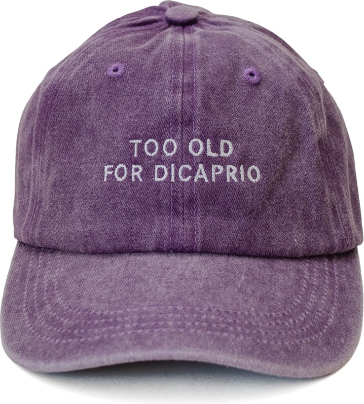Nome Studio Nakışlı Şapka Mor Too Old For Dicaprio Yıkamalı Kumaşlı ve Yazı Nakışlı Şapka Pamuklu Siperlikli Ayarlı Şapka Günlük Tarz