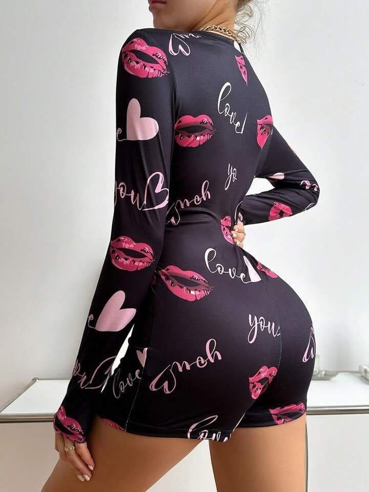 Marsilyan Pamuklu Kırmızı Öpücük ve Kalp Desenli Düğmeli Uzun Kol Tulum Pijama görsel 5