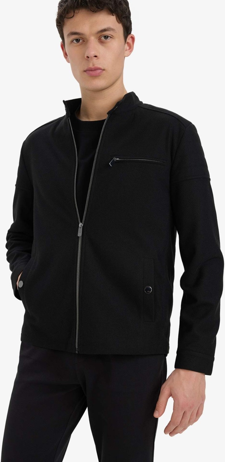 DeFacto Ultra Hafif Slim Fit Dar Kesim Dik Yaka Astarlı Fermuarlı Cepli Mevsimlik Baharlık Mont D7534AX25AU görsel 3