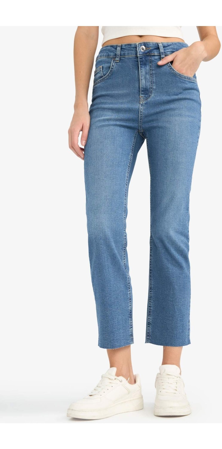 DeFacto Crop Flare Fit Düşük Bel Bilek Boy Jean Yıkamalı Pantolon G2217AX25WN görsel 4