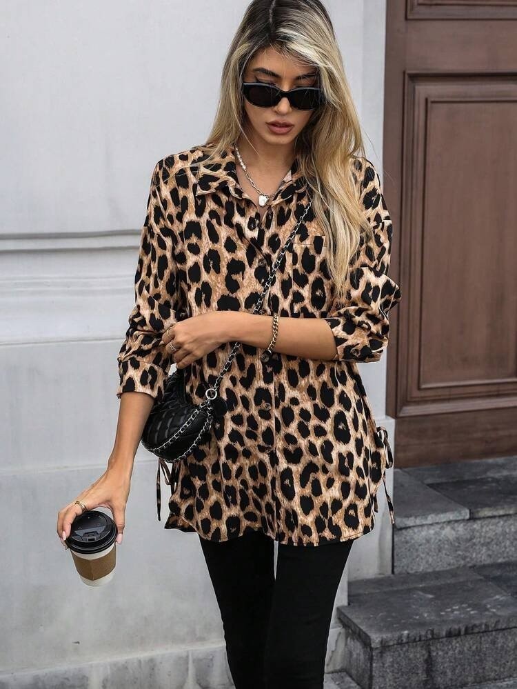 Aesco Kadın Uzun Kollu Yakalı Önden Düğmeli Yandan Bağcıklı Leopar Desenli Modal Bluz görsel 5