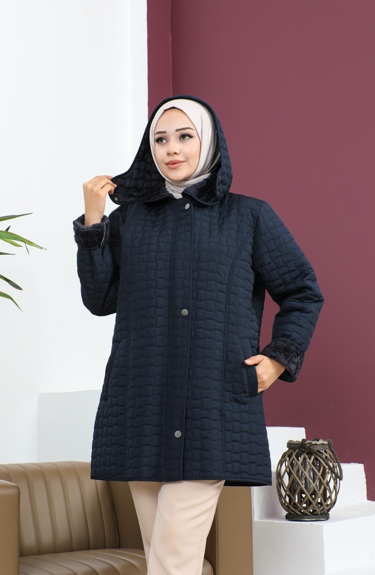 Sefa Merve Büyük Beden Kare Desen Kapitone Mont 6141-02 Lacivert görsel 4