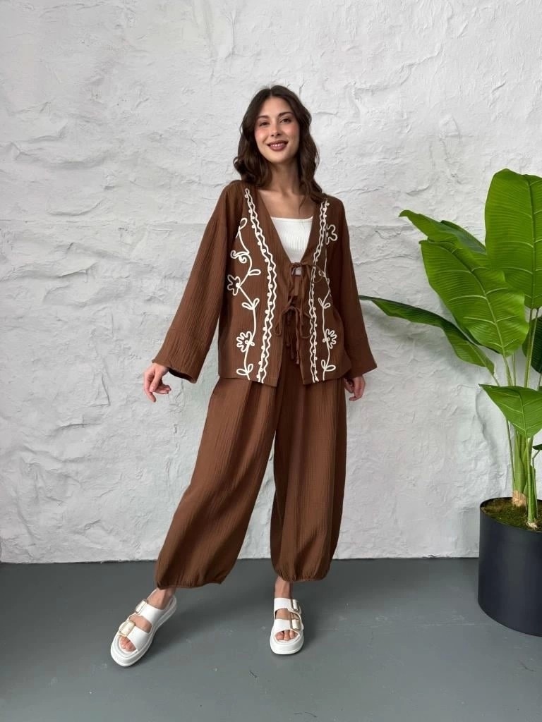 Depo Tekstil Kahve Nakış Işlemeli Müslin Kimono görsel 3
