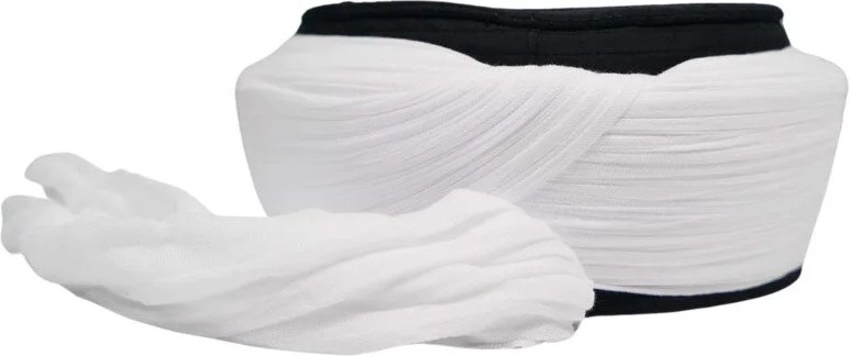 Sarıkhane Çocuk Namaz Sarığı - Beyaz Kumaş - Siyah Takke - Düz Sarım - Nâli Şerif - 4 Metre (Züabeli) görsel 3