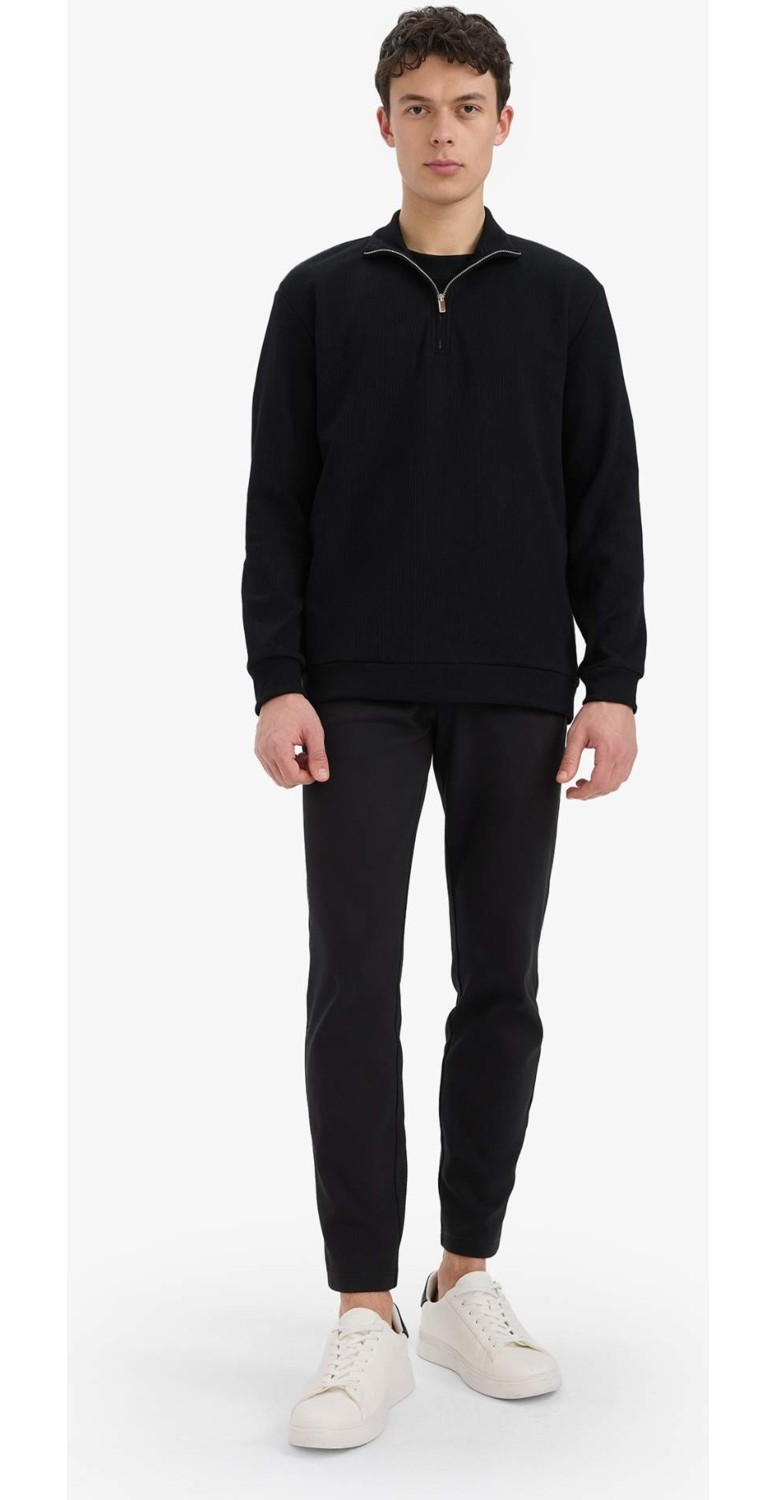 DeFacto Comfort Fit Dik Yaka Dokulu Yarım Fermuarlı Waffle Sweatshirt D7543AX25SP görsel 2