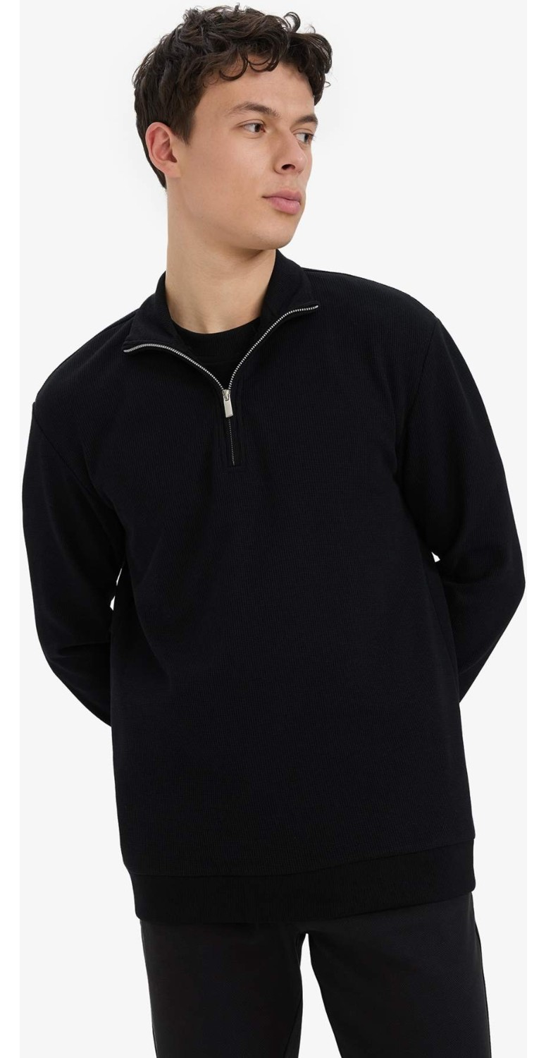 DeFacto Comfort Fit Dik Yaka Dokulu Yarım Fermuarlı Waffle Sweatshirt D7543AX25SP görsel 4