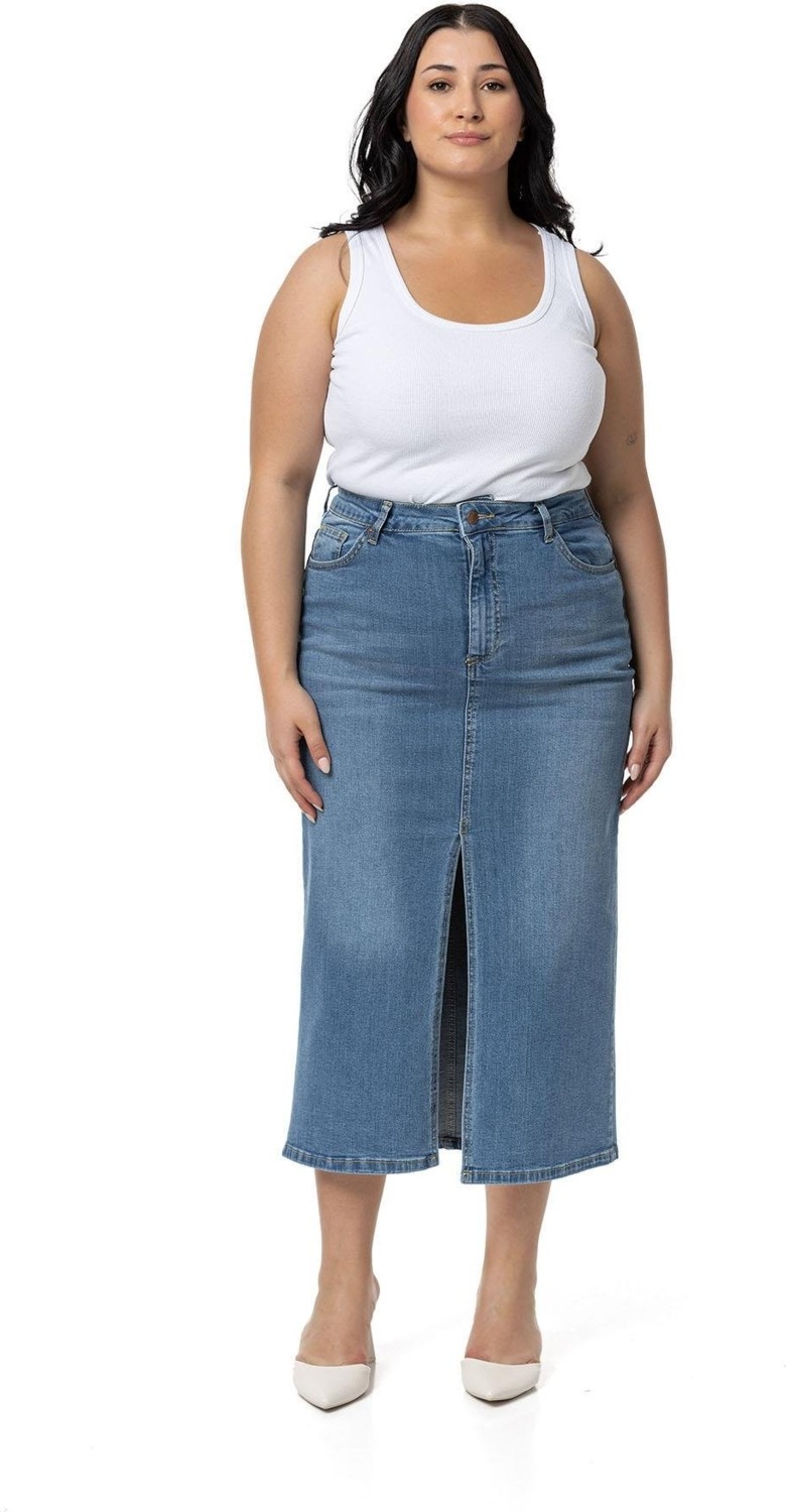 Disentis Modest Büyük Beden Önden Yırtmaç Detaylı Beş Cepli Midi Denim Lacivert Etek