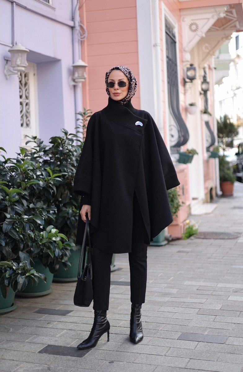 Yakası Trikolu Panço Siyah görsel 6