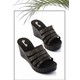  Renk At