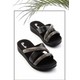  Renk At