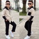  Renk Siyah