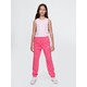  Renk Pembe