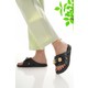  Renk Siyah