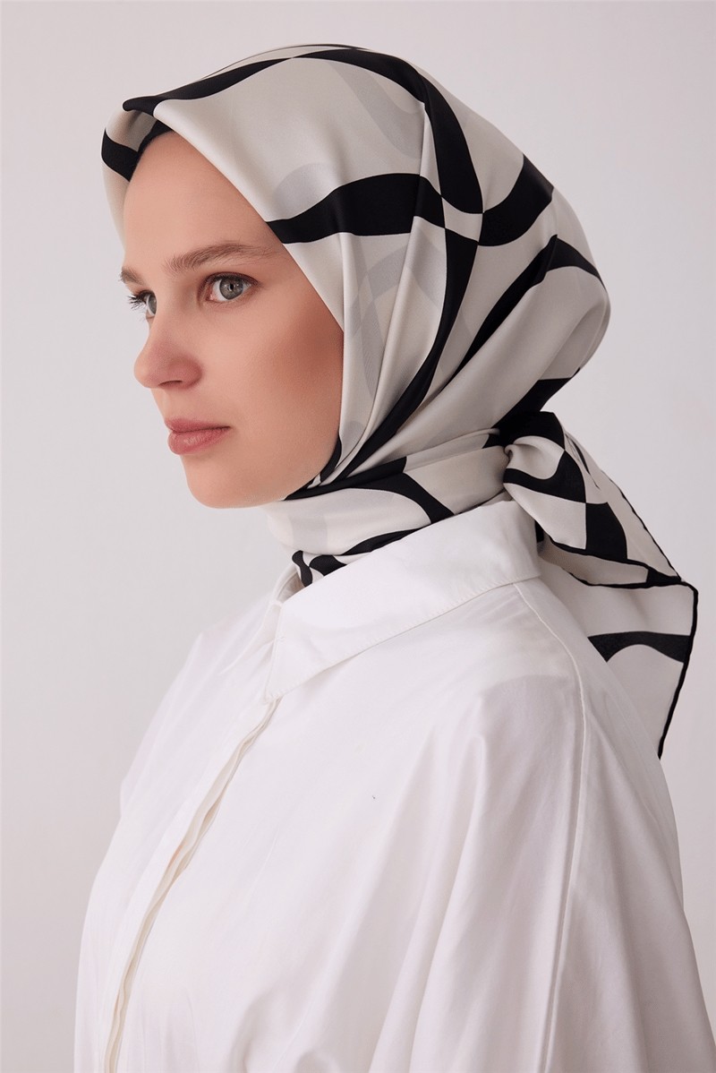 Belli Geometrik Desen Tivil Ipek Eşarp E26KA4429D01-33 görsel 3