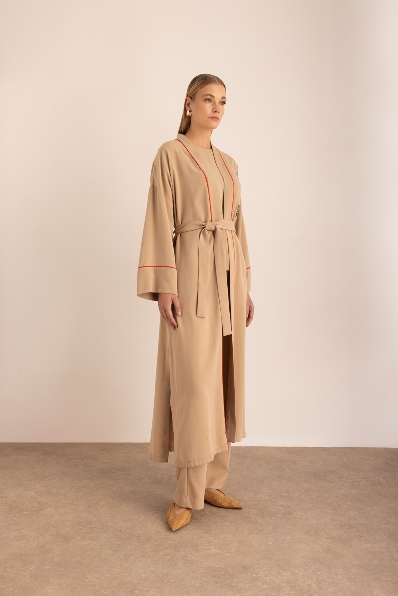 Aker Bej Kontrast Biyeli Nakış Detaylı Kuşaklı Tencel Kimono görsel 5