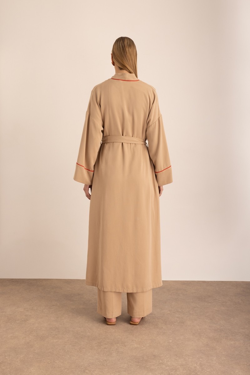 Aker Bej Kontrast Biyeli Nakış Detaylı Kuşaklı Tencel Kimono görsel 6