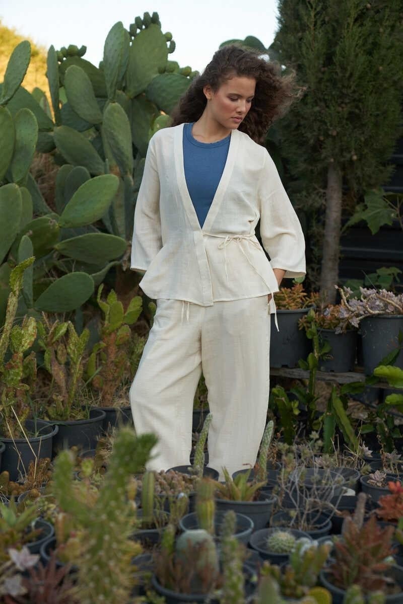 Mevra Kruvaze Kimono Müslin Bluz Ekru